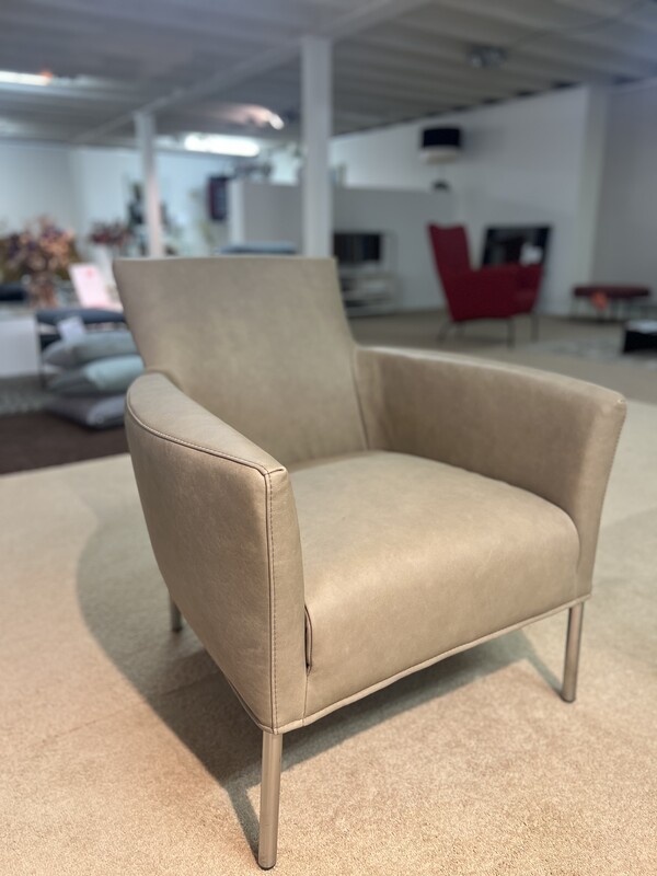 Fauteuil Kamelia Z BP, leer Rancho 0409 stone. van €1.395,00 voor €895,00